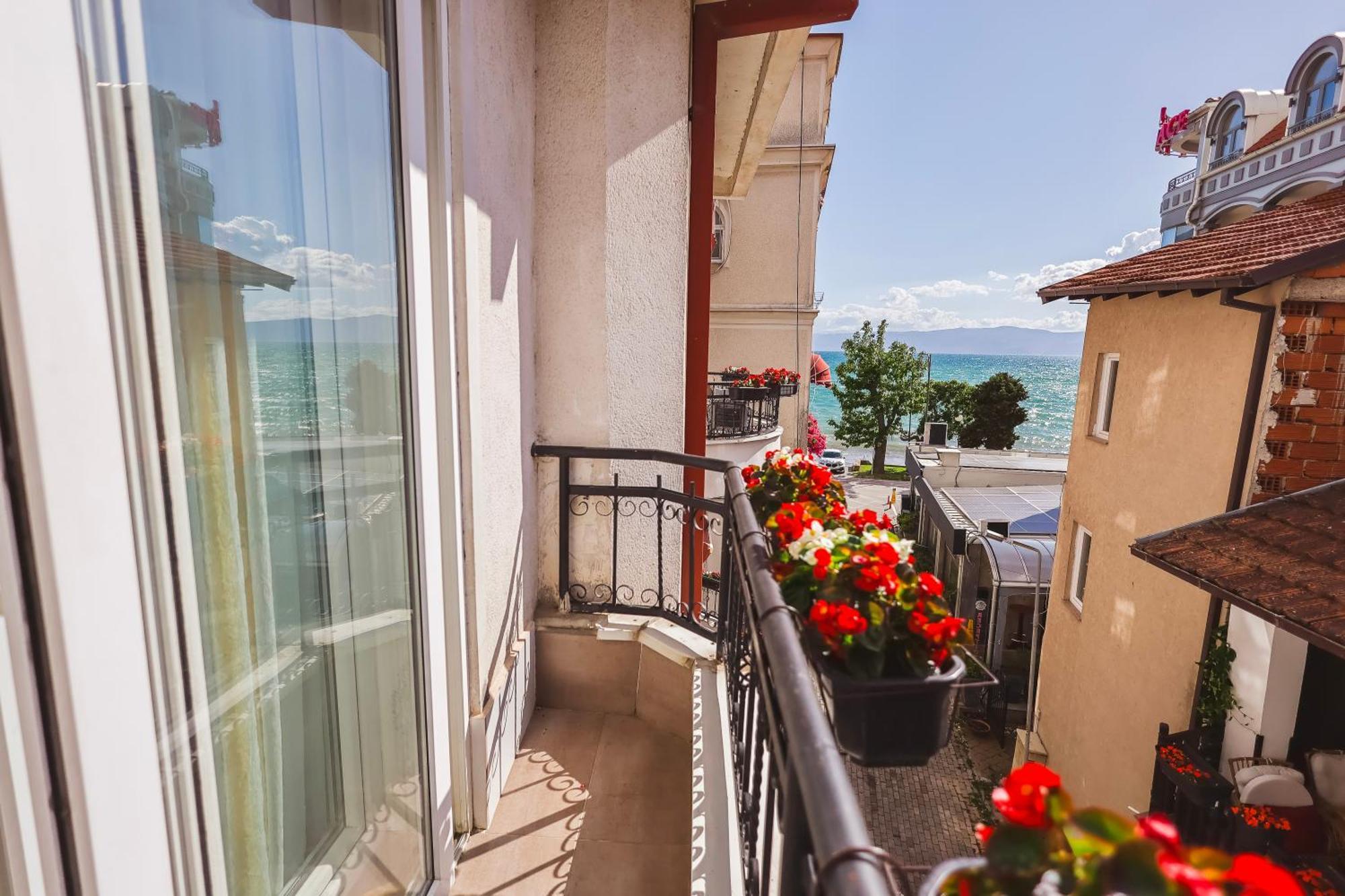 Ammotti Hotel Ochryda Zewnętrze zdjęcie