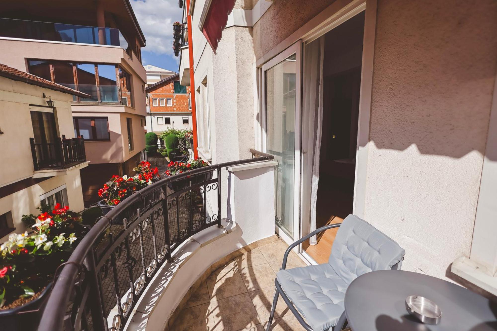 Ammotti Hotel Ochryda Zewnętrze zdjęcie